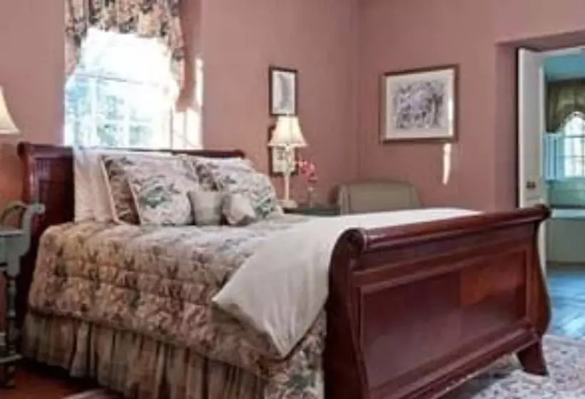 デラックスルーム, Wayside Inn Bed And Breakfast