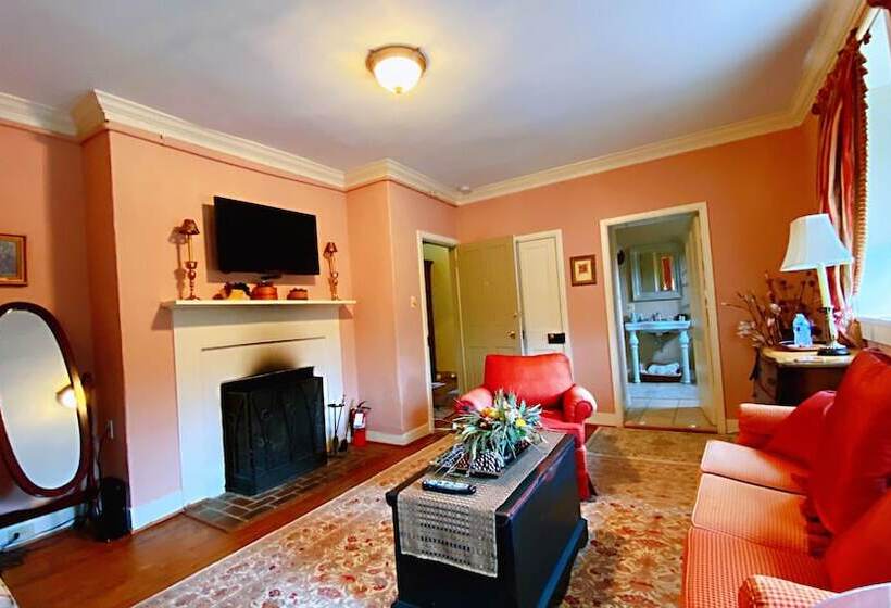 جناح ديلوكس, Wayside Inn Bed And Breakfast