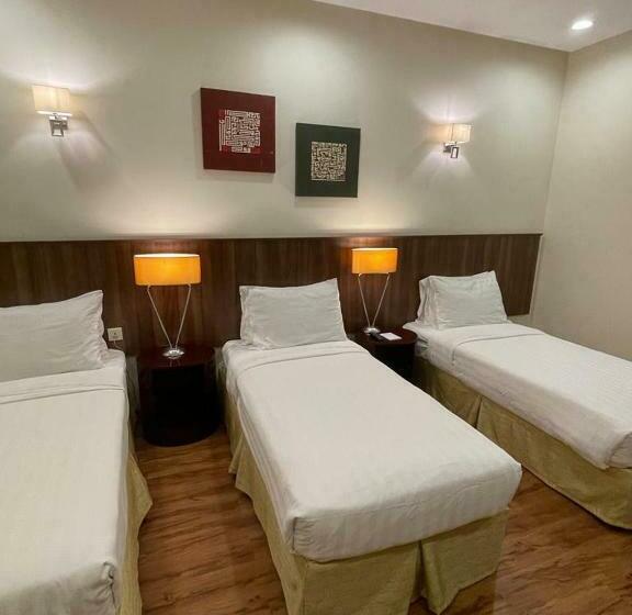 Номер Стандарт Трехместный, فندق كارم مكة Karim Makka