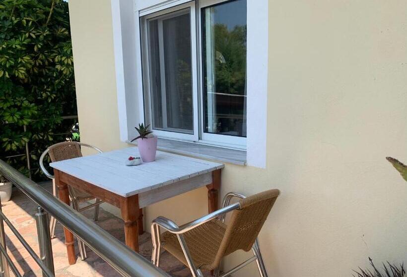 Triple Room Sea View, Potami Beach Mondi Goro