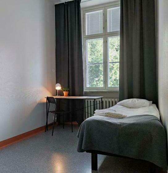 スタンダードシングルルーム, Hostel Bjorkenheim