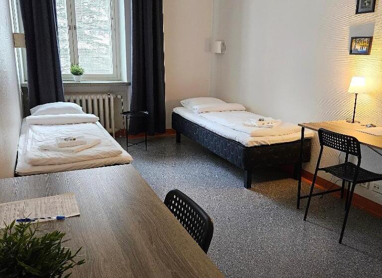 エコノミールーム, Hostel Bjorkenheim