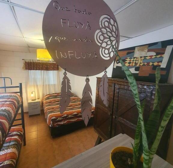 اتاق استاندارد, Hostel Morada Roots