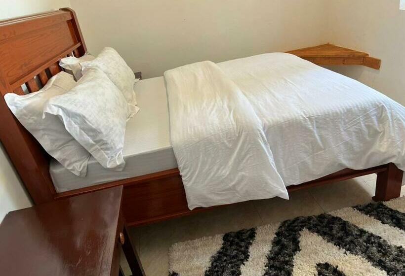 스탠다드 싱글 룸, Arushawest