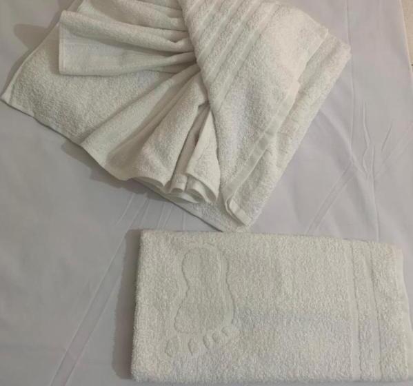 四人标准间, Barão Ribeirão