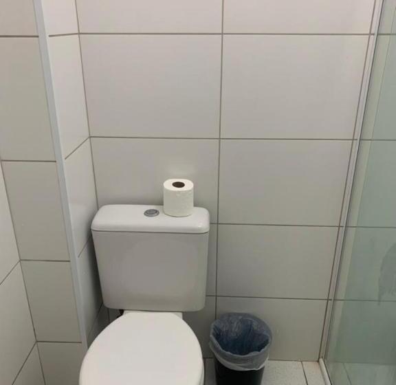 家庭间, Barão Ribeirão