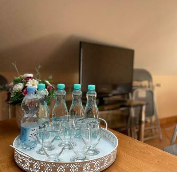 Номер Стандарт Трехместный, Restauracja Rozmarzyn
