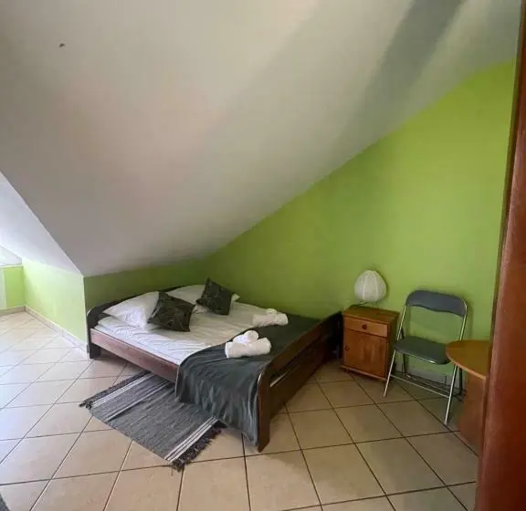 Comfort Kolmen Hengen Huone, Restauracja Rozmarzyn