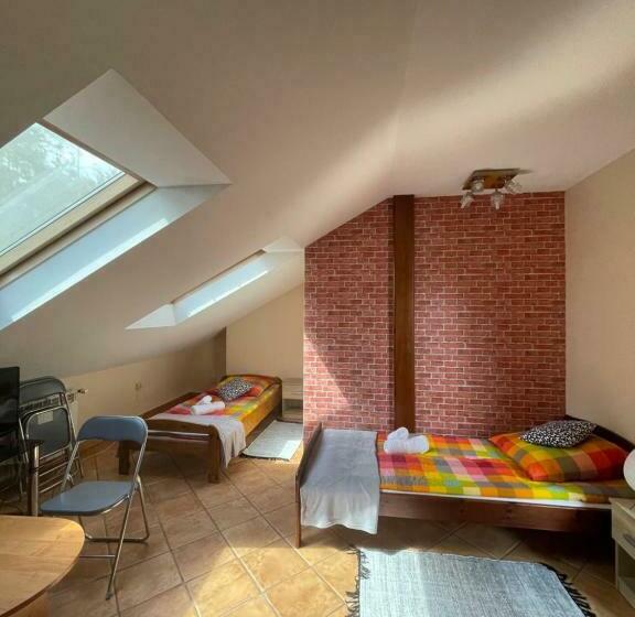 四人标准间, Restauracja Rozmarzyn