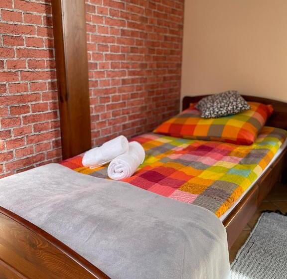 标准间, Restauracja Rozmarzyn