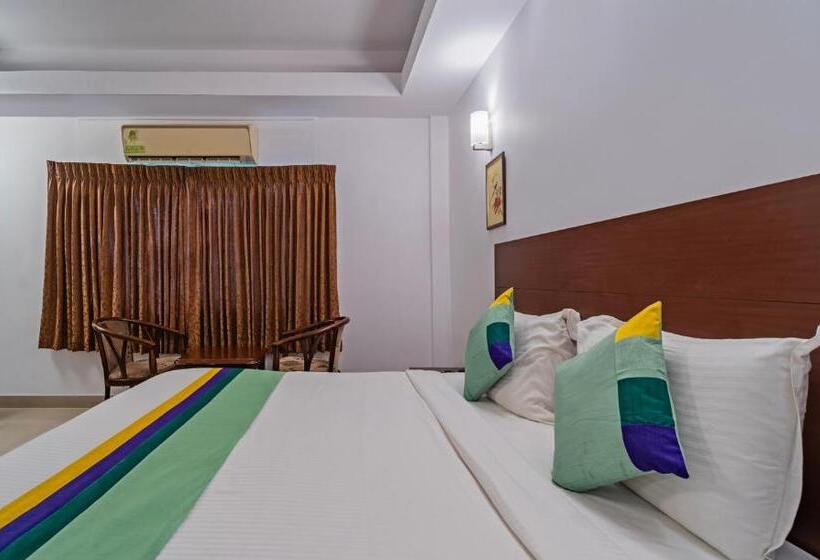 חדר סטנדרט, Treebo Central