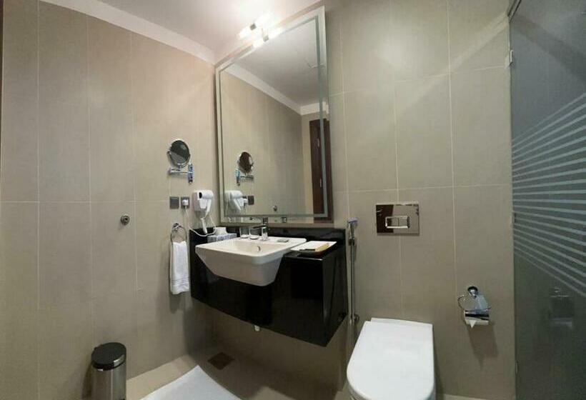 小型套房, Aldoliaa