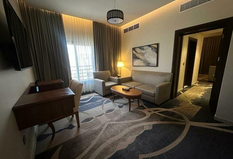 小型套房, Aldoliaa