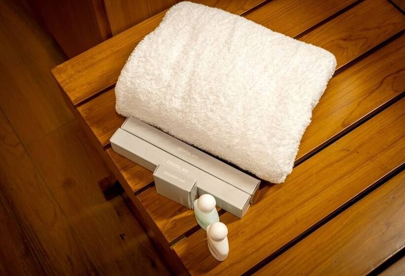 Quarto Deluxe, Stephen S Legacy