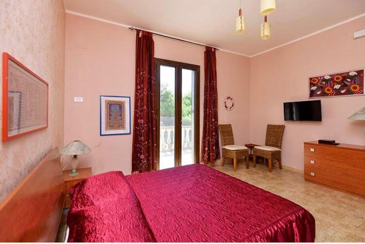 Standard room with outdoor bath, Dimora Villa Orietta   Torre Dell Orso