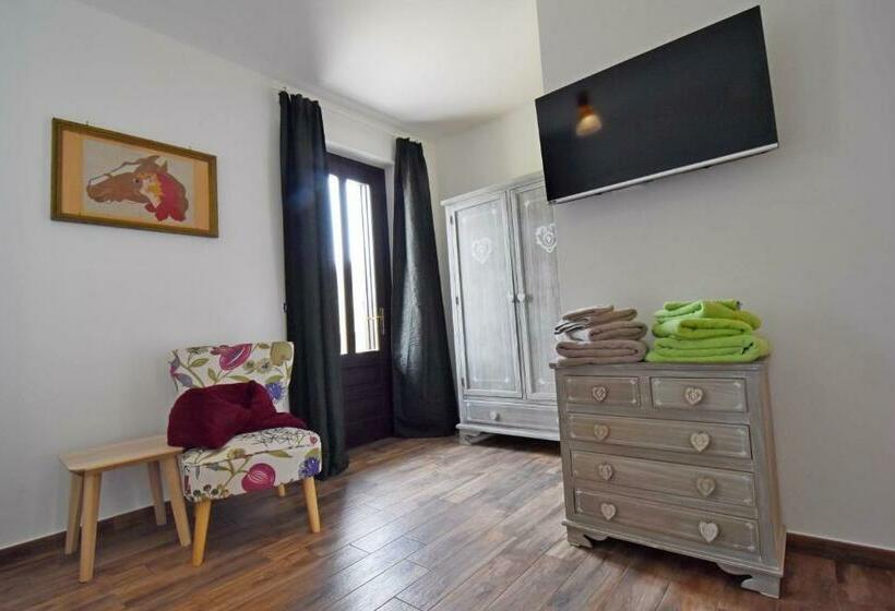 스탠다드 발코니 룸, Favetto Family Ranch