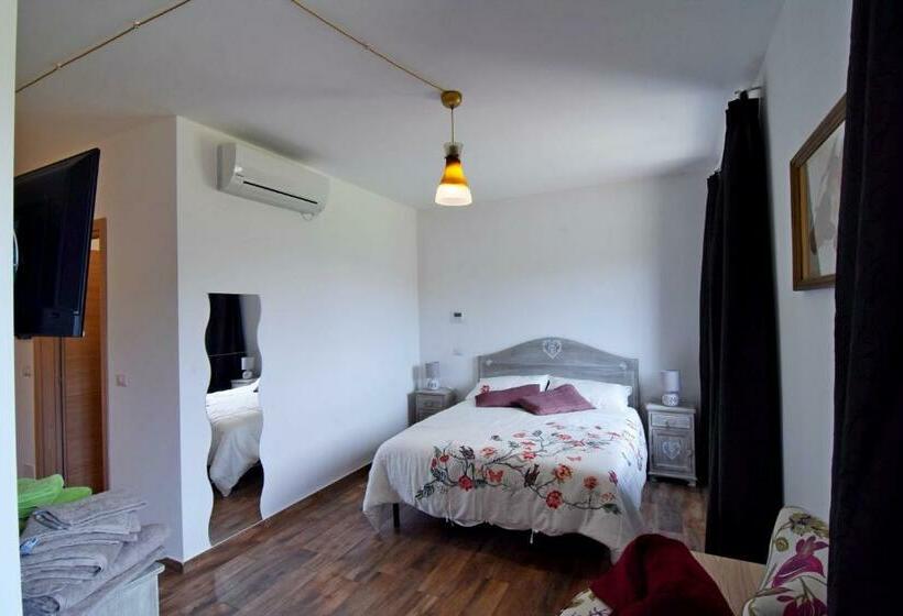 스탠다드 발코니 룸, Favetto Family Ranch