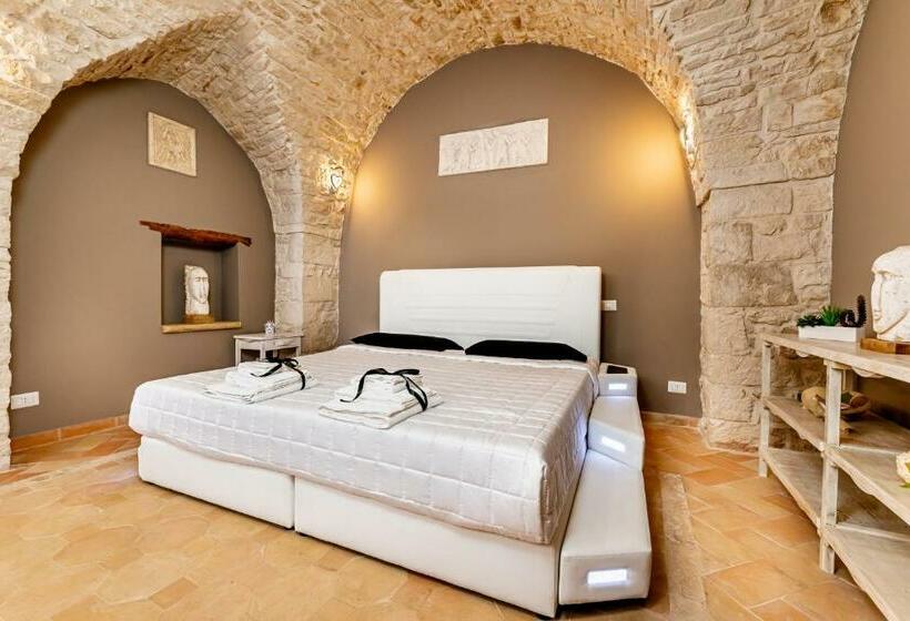 חדר סטנדרט עם מיטת קינג, Fountain   Suite Santeramo