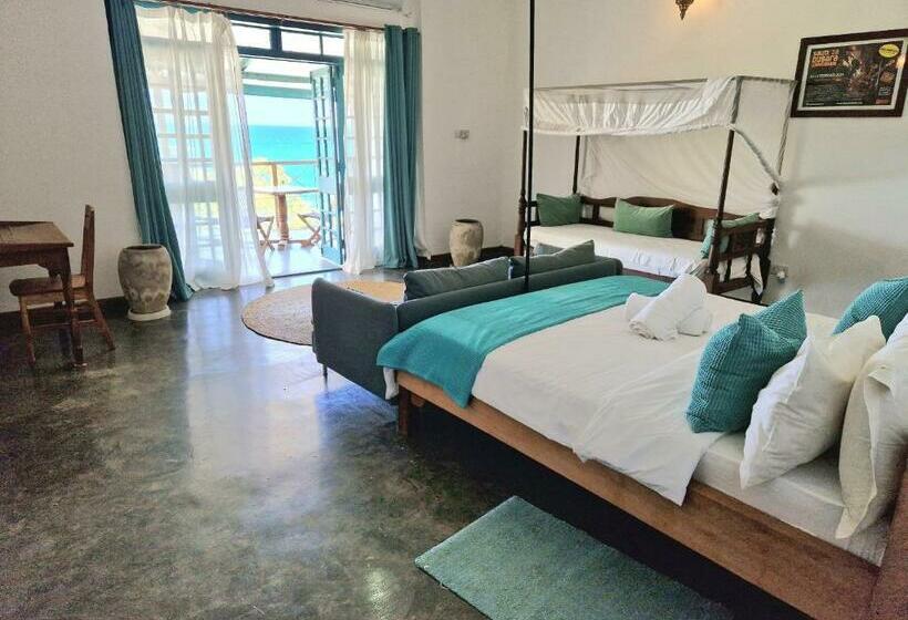 חדר דלוקס עם מרפסת נוף לים, Archipelago Waterfront