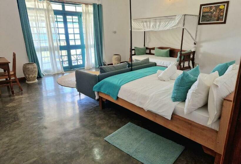 חדר דלוקס עם מרפסת נוף לים, Archipelago Waterfront