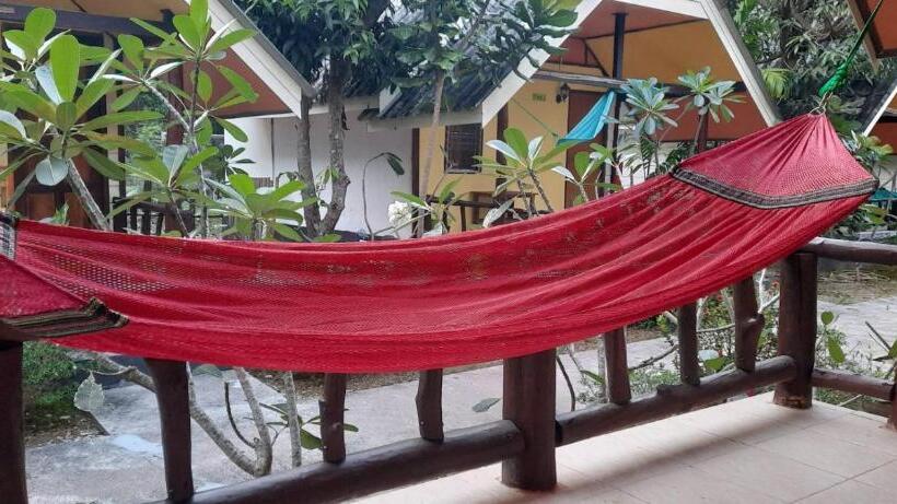 스탠다드 방갈로 정원 전망, Long Beach Garden Resort