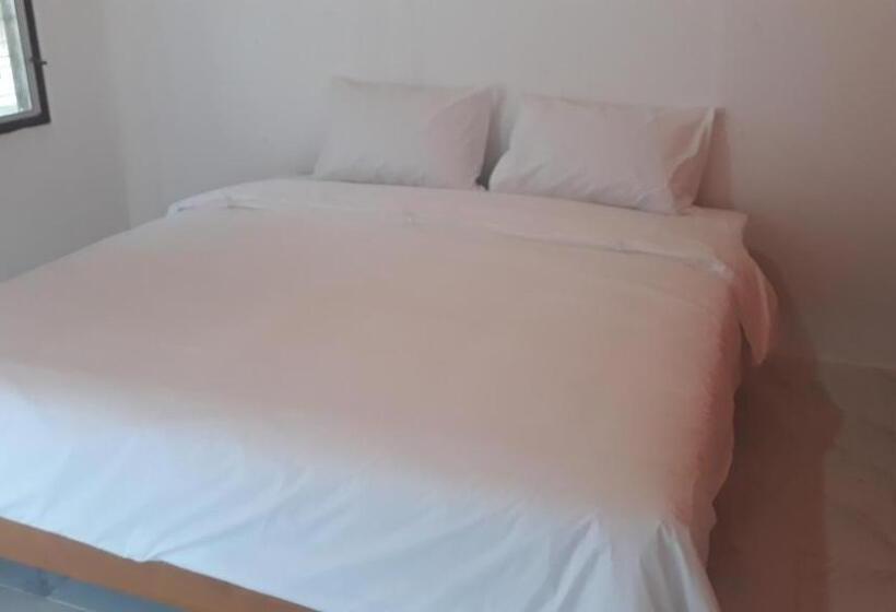 스탠다드 방갈로, Long Beach Garden Resort