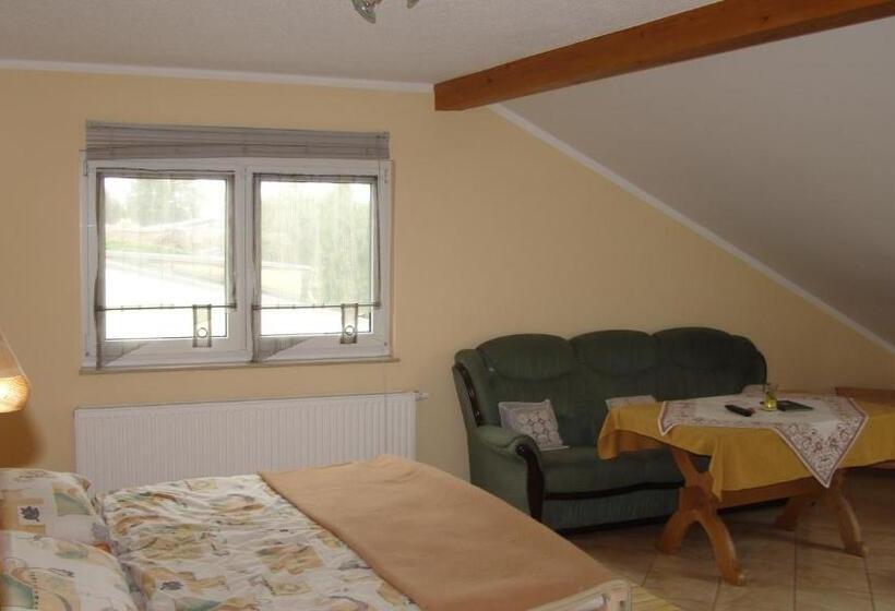 ファミリールーム, Teschendorfer Landgasthof