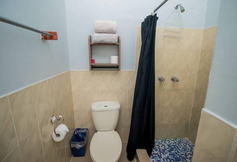 غرفة عائلية, La Pintada Inn