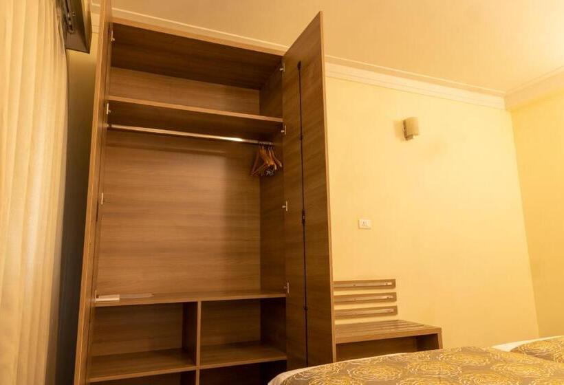 Апартаменты 1 Спальня, Starlit Suites Tirupati