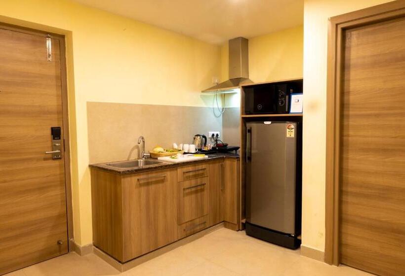 سوئیت 2 خوابه, Starlit Suites Tirupati