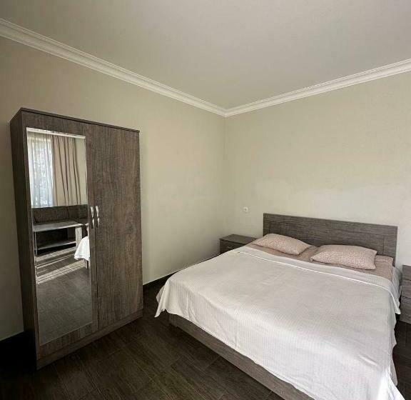 اتاق لوکس, Villa Bakuriani