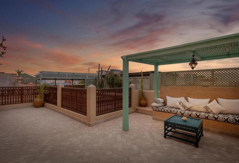 Superior Room with Terrace, Riad Les Remparts De La Kasbah