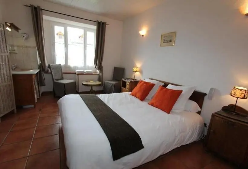 اتاق سوپریور, Auberge De L Echauguette