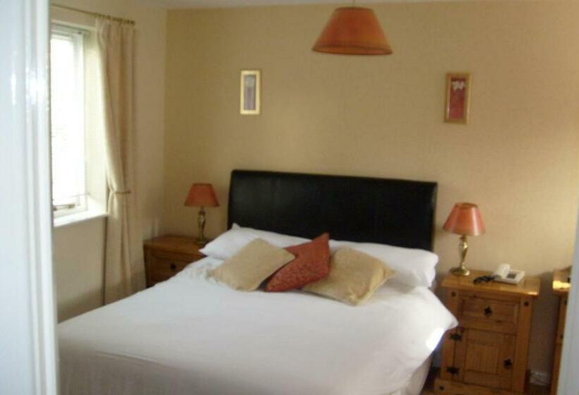 Номер Стандарт, The Belfry