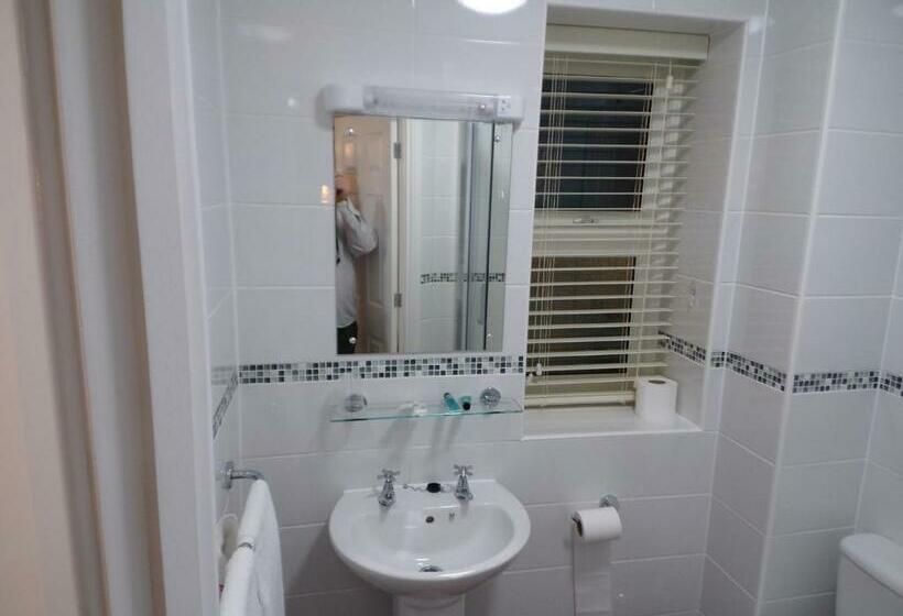 Номер Стандарт, The Belfry