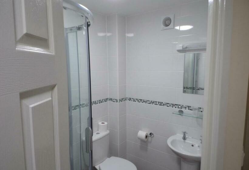 Семейный Номер, The Belfry