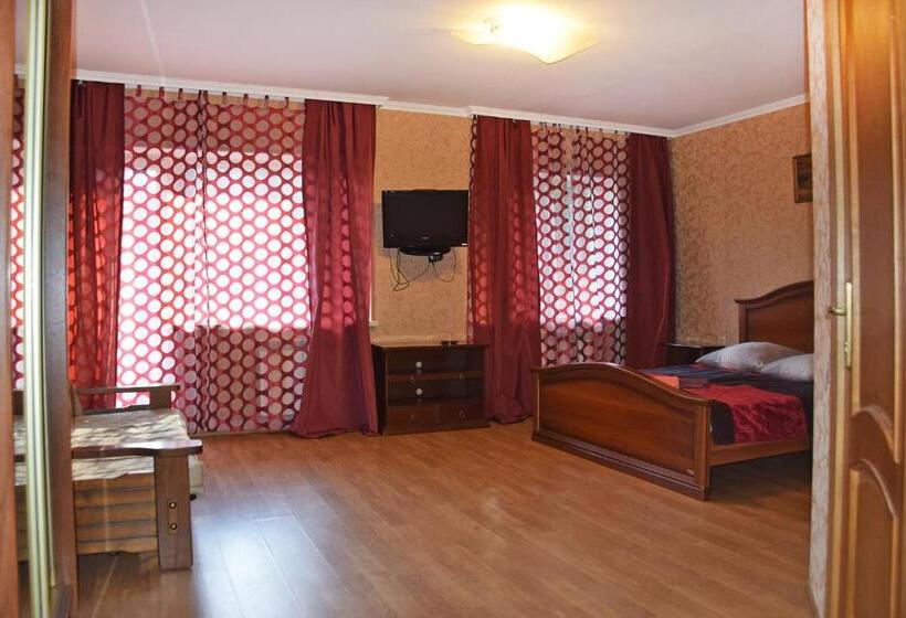 Standard Værelse til 4 pers. med Balkon, лісова казка