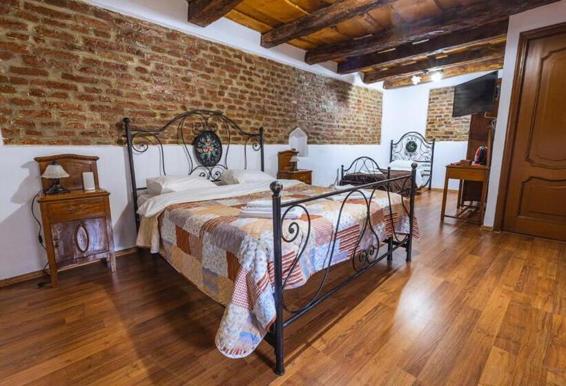 Дом 3 Спальни, Chalet Giuel