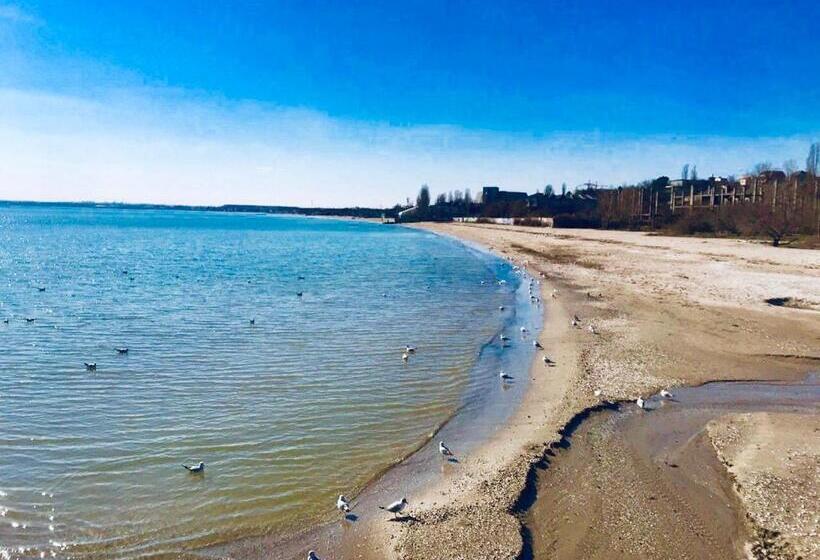 آپارتمان 1 خوابه همکف, эко отель прованс одесса