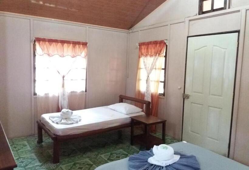 小室, Cabaña En El Rincon Corcovado