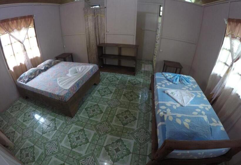 小室, Cabaña En El Rincon Corcovado