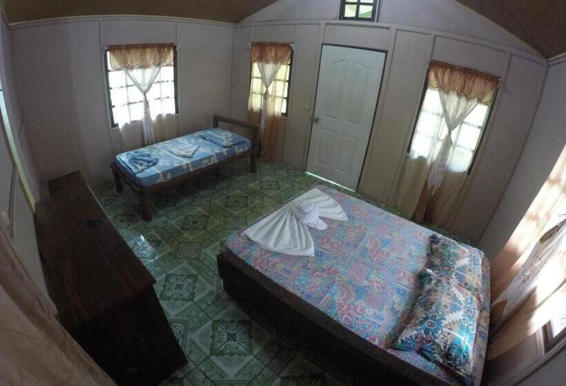 小室, Cabaña En El Rincon Corcovado