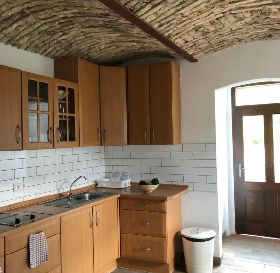 带共用浴室的标准房间, Penzion Vila E Landisch