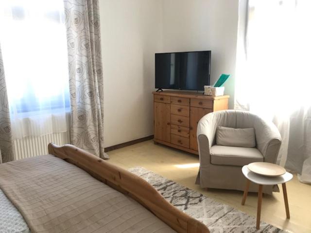 带共用浴室的标准房间, Penzion Vila E Landisch