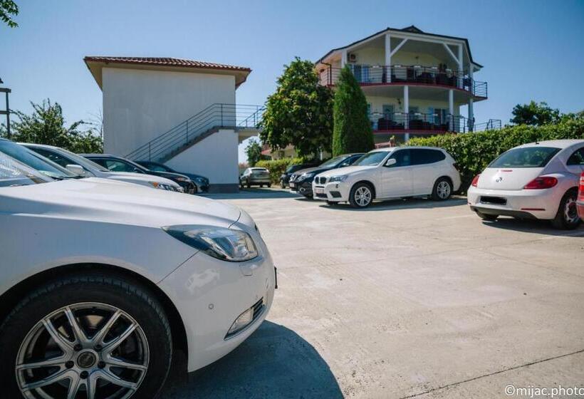 ویلای 1 خوابه, Vila Primavera