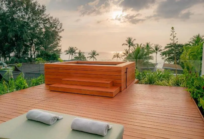 デラックススイート, Iniala Beach House