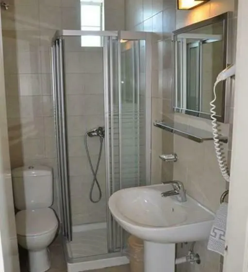 Chambre Supérieure, Elena