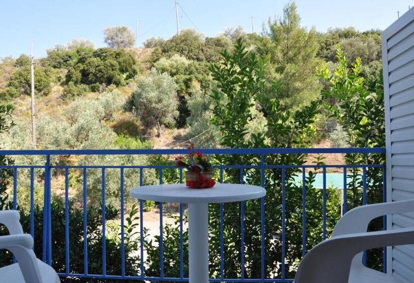 חדר סטנדרט נוף להרים, Elena