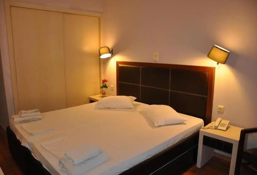 Chambre Standard Vue Montagne, Elena
