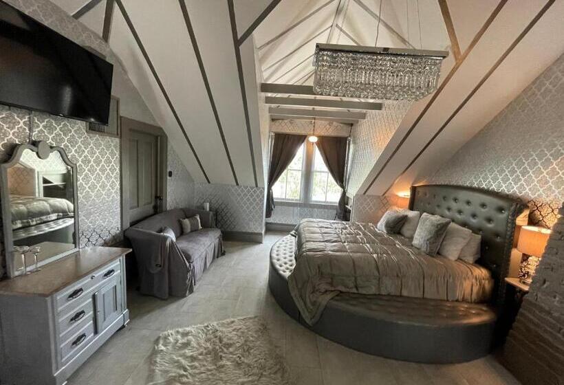 חדר דלוקס עם מיטת קינג, 1001 Nights Historic Bed And Breakfast Adults Only